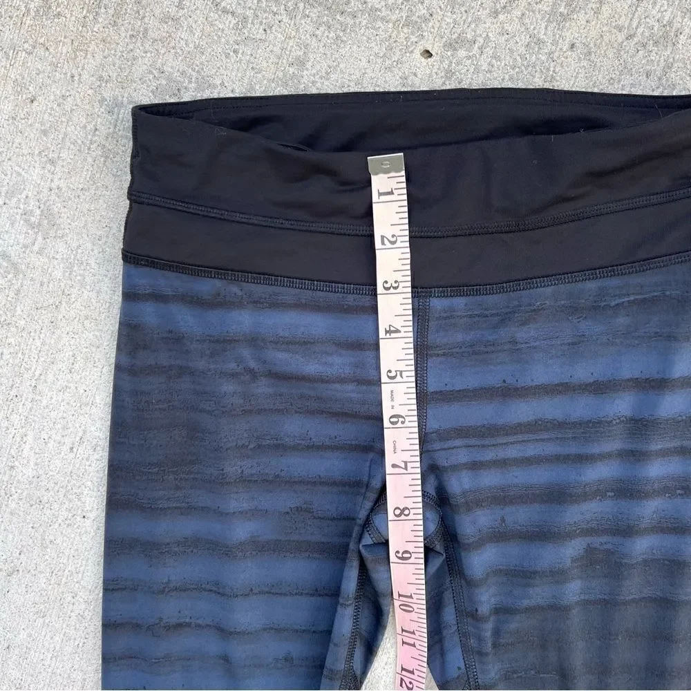 Lululemon inspire crop leggings women’s size 4